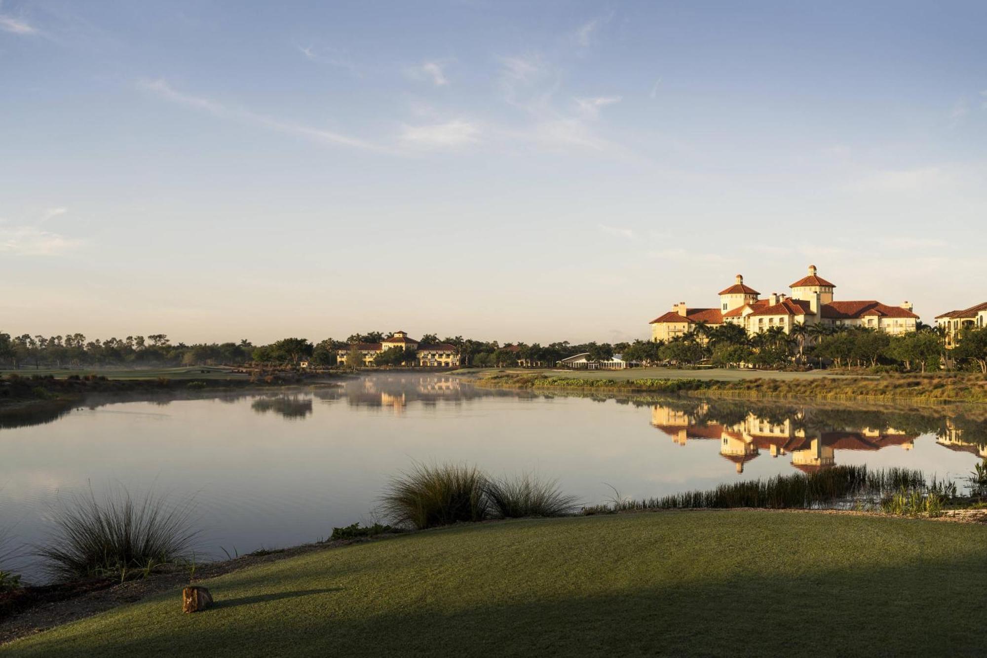 Hotel The Ritz-Carlton Naples, Tiburon Esterno foto